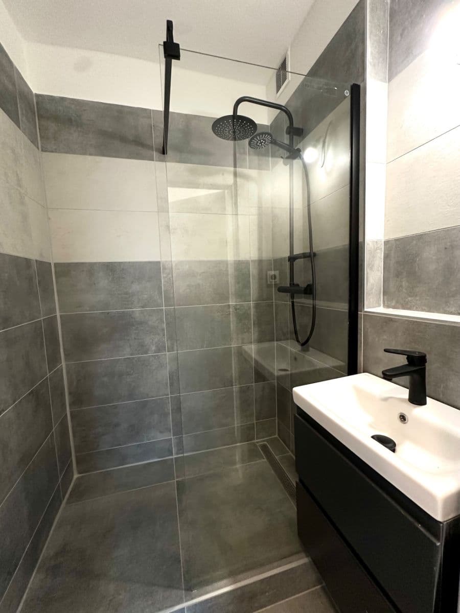 Predaj bytu 3-izbový 84 m², Šumperská, Praha, Praha Predaj bytu 3-izbový 84 m², Šumperská, Praha, Praha