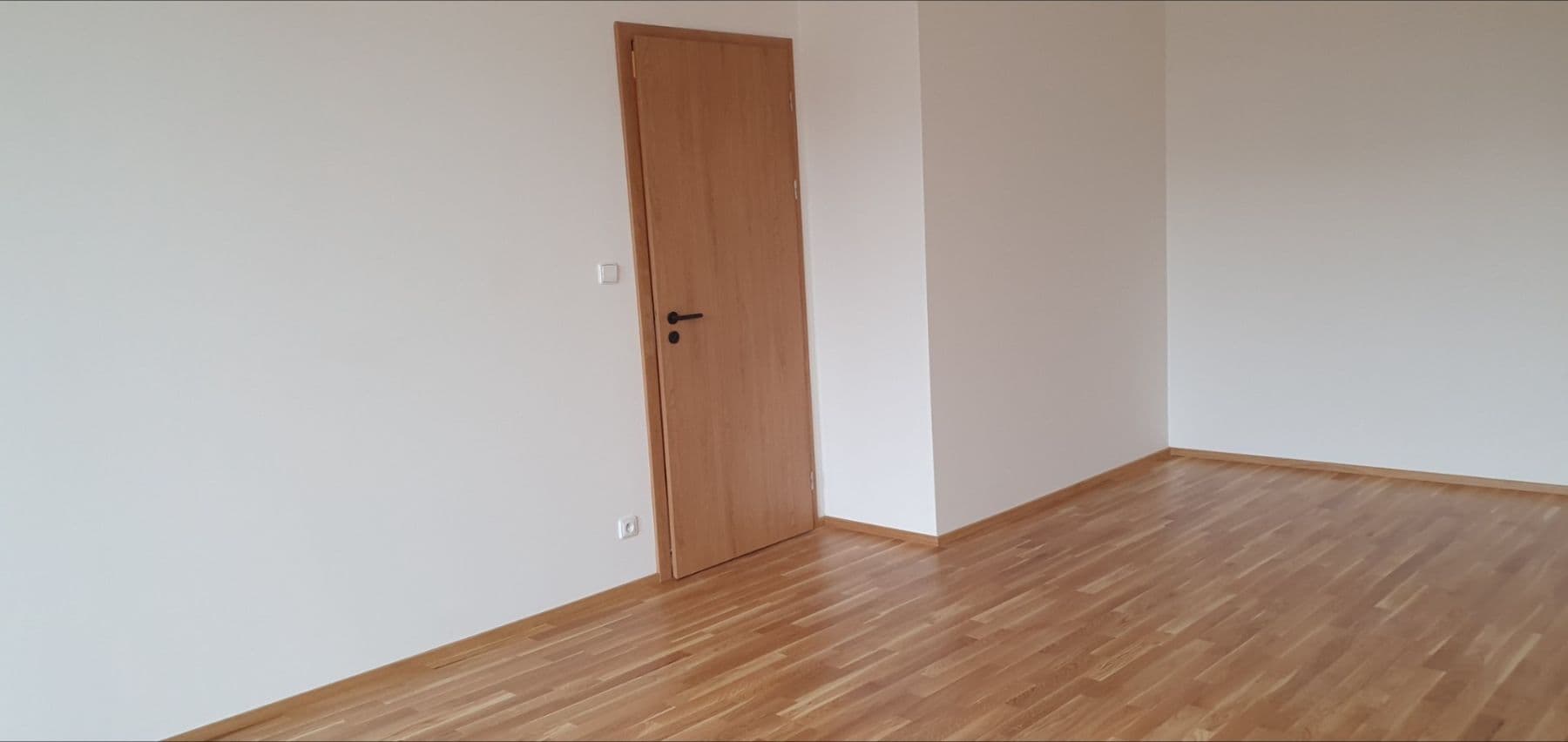 Prenájom bytu 2-izbový 60 m², Stočesova, Praha, Praha Prenájom bytu 2-izbový 60 m², Stočesova, Praha, Praha