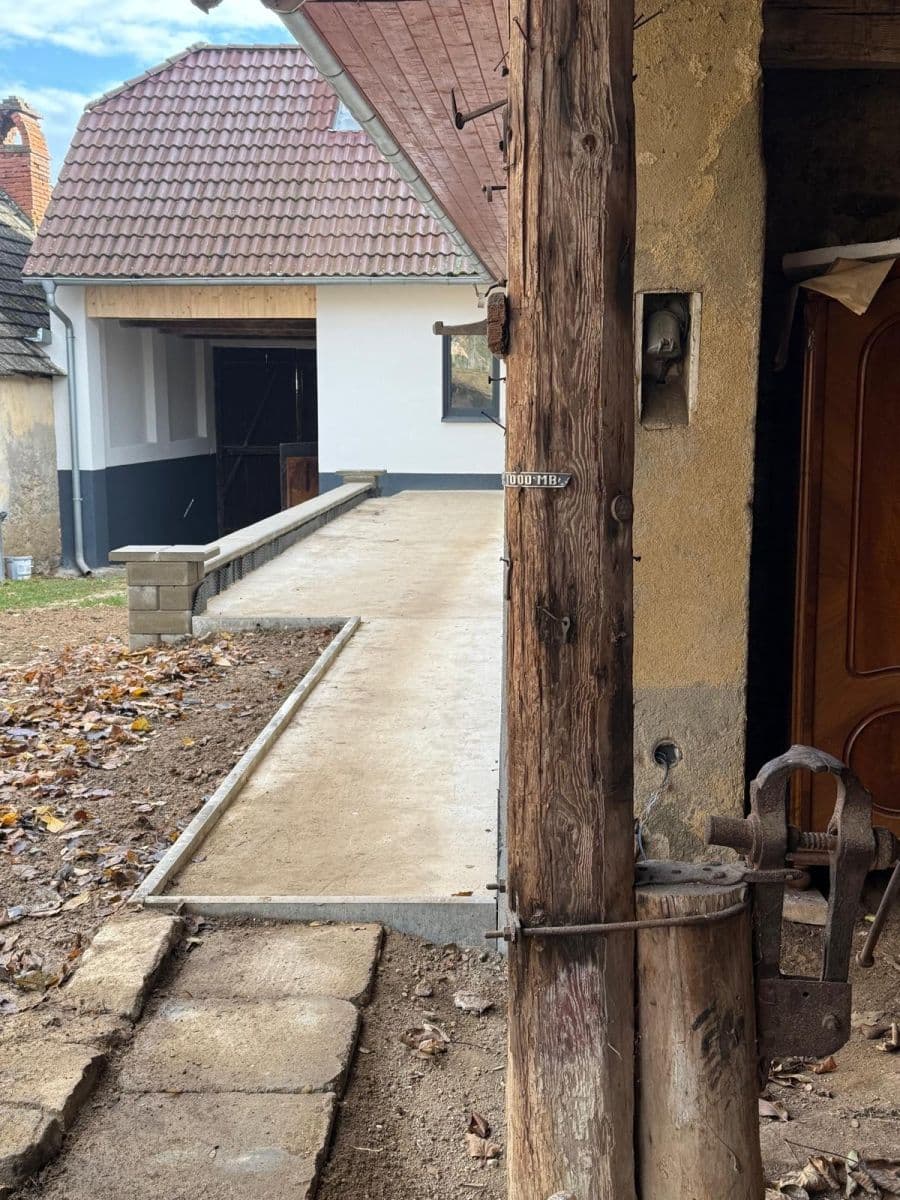 Predaj domu 120 m², pozemek 1.100 m², 35113, Číhalín, Kraj Vysočina Predaj domu 120 m², pozemek 1.100 m², 35113, Číhalín, Kraj Vysočina