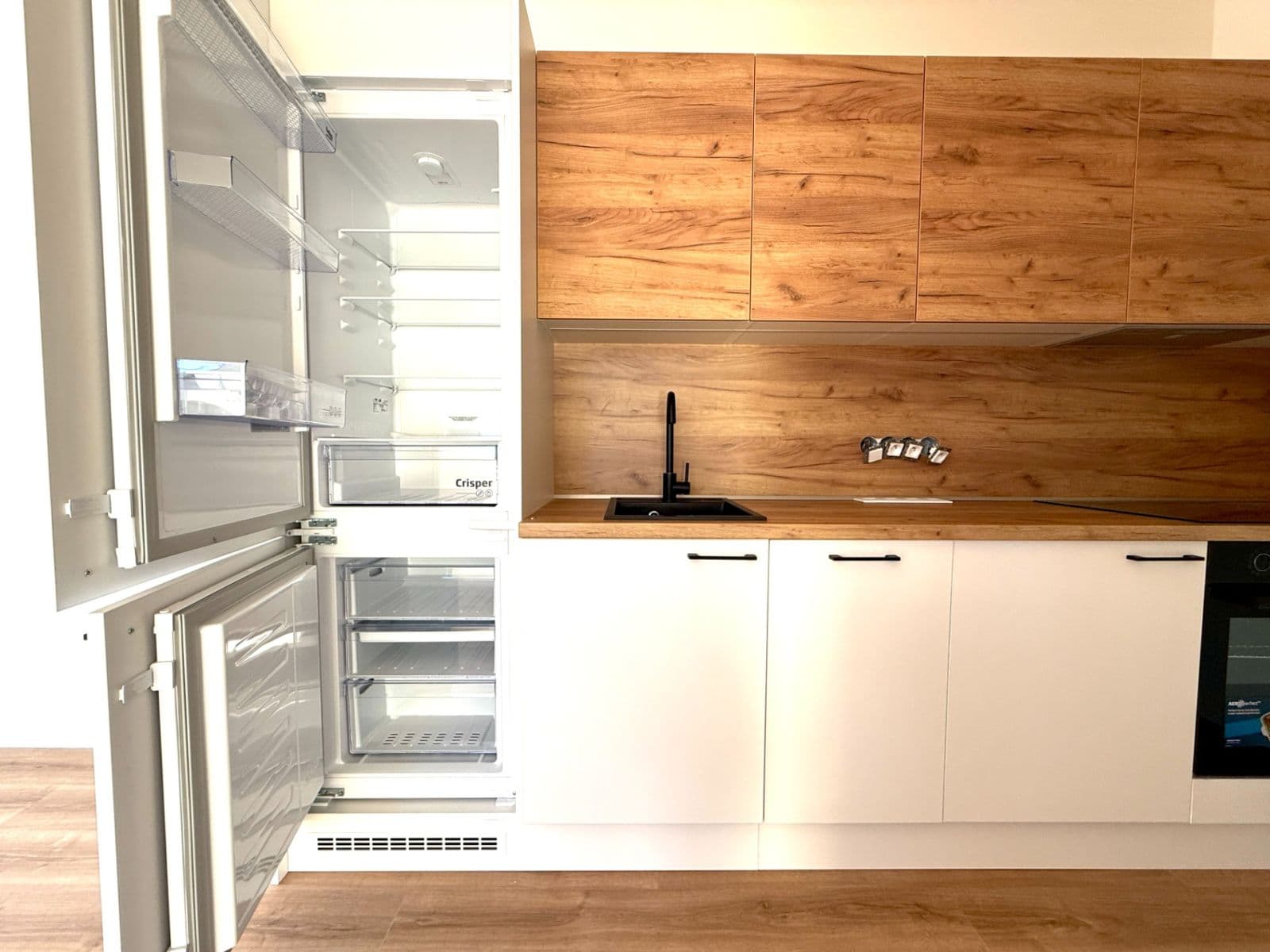 Prenájom bytu 3-izbový 58 m², Rýznerova, Únětice, Středočeský kraj Prenájom bytu 3-izbový 58 m², Rýznerova, Únětice, Středočeský kraj