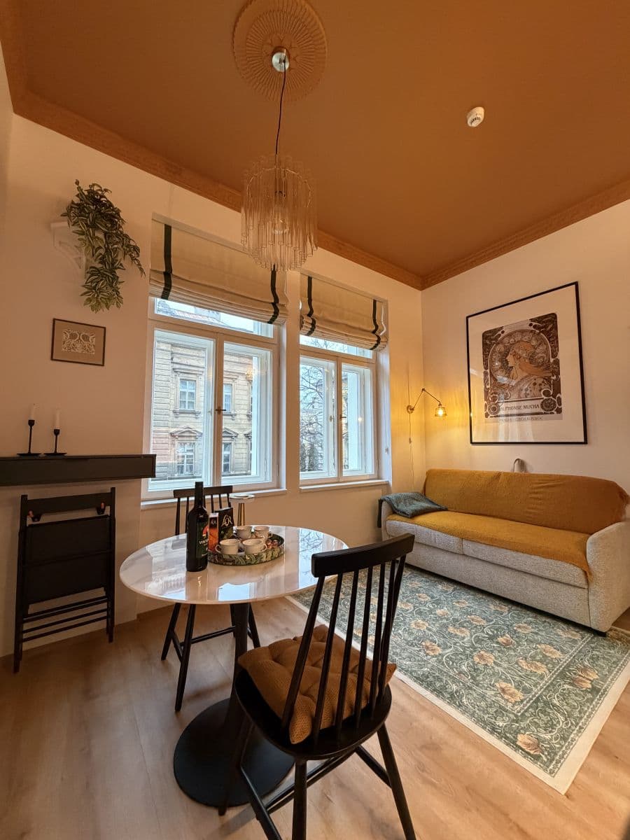 Prenájom bytu 27 m², Sokolská, Praha, Praha Prenájom bytu 27 m², Sokolská, Praha, Praha