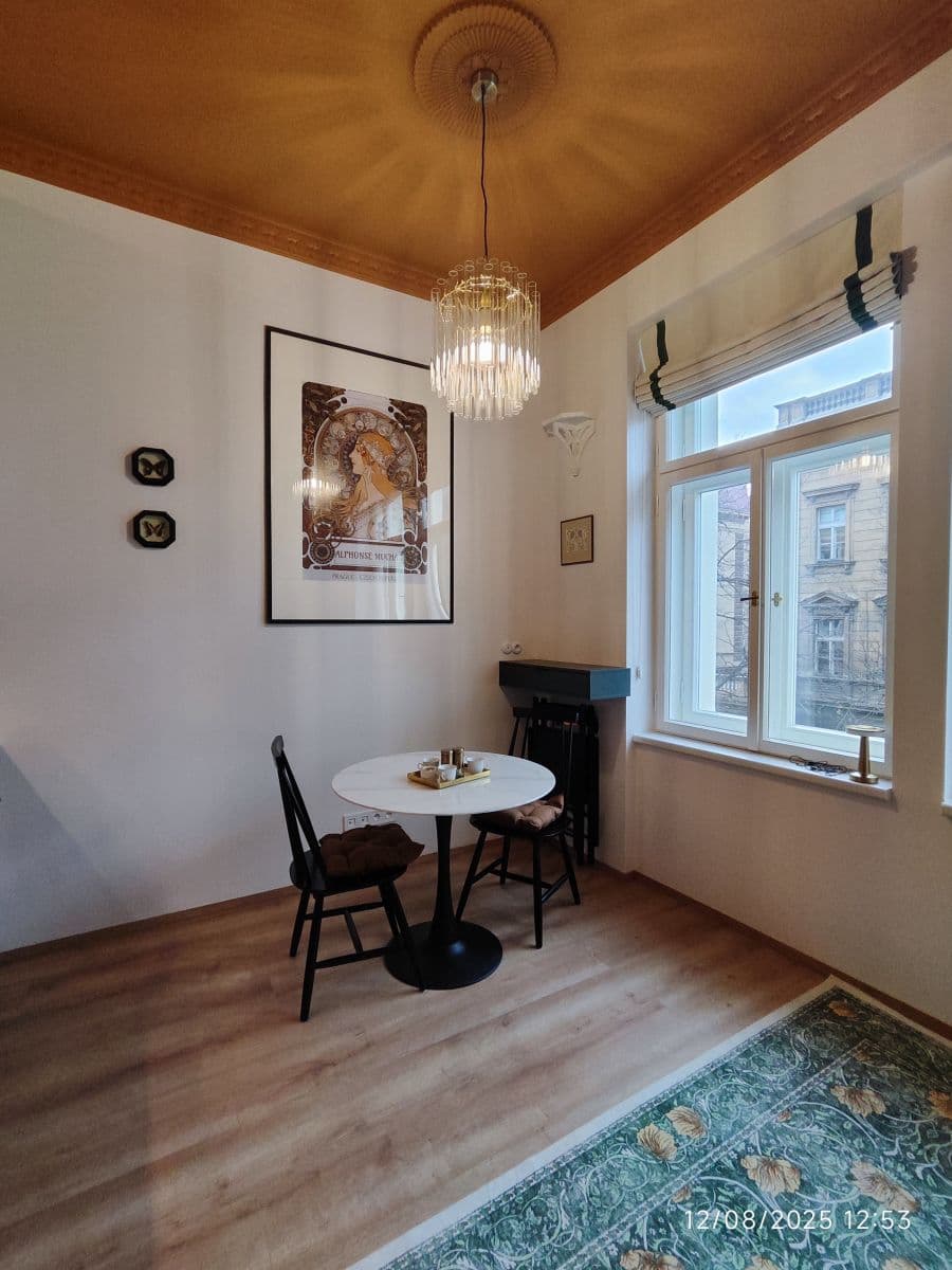 Prenájom bytu 27 m², Sokolská, Praha, Praha Prenájom bytu 27 m², Sokolská, Praha, Praha