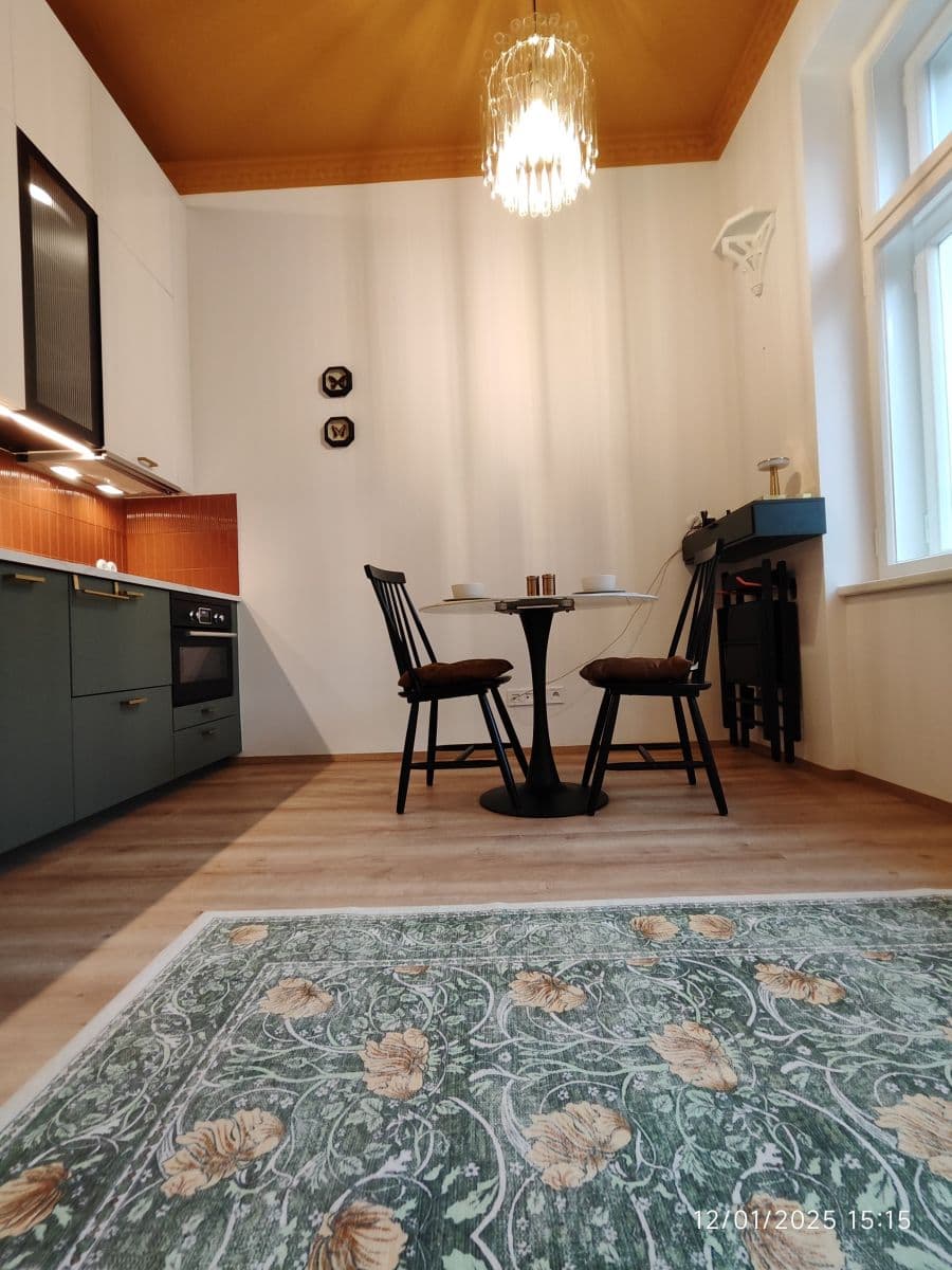 Prenájom bytu 27 m², Sokolská, Praha, Praha Prenájom bytu 27 m², Sokolská, Praha, Praha