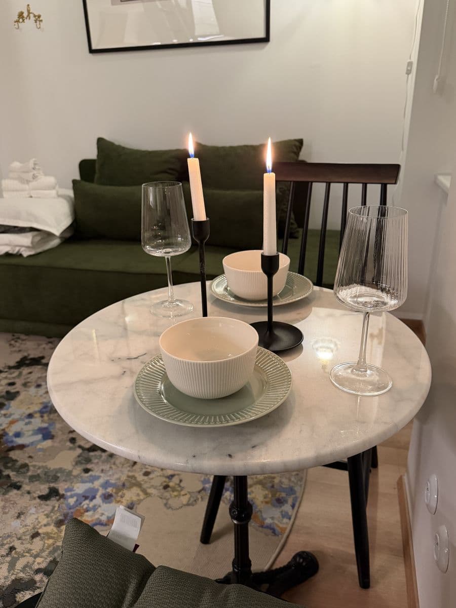 Prenájom bytu 24 m², Sokolská, Praha, Praha Prenájom bytu 24 m², Sokolská, Praha, Praha