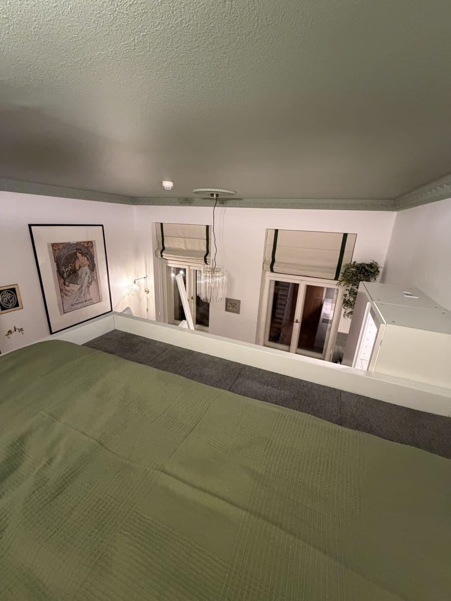 Prenájom bytu 24 m², Sokolská, Praha, Praha Prenájom bytu 24 m², Sokolská, Praha, Praha