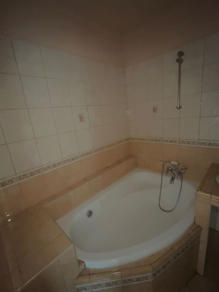 Prenájom bytu 4-izbový 76 m², Dolní Dvořiště, Jihočeský kraj Prenájom bytu 4-izbový 76 m², Dolní Dvořiště, Jihočeský kraj