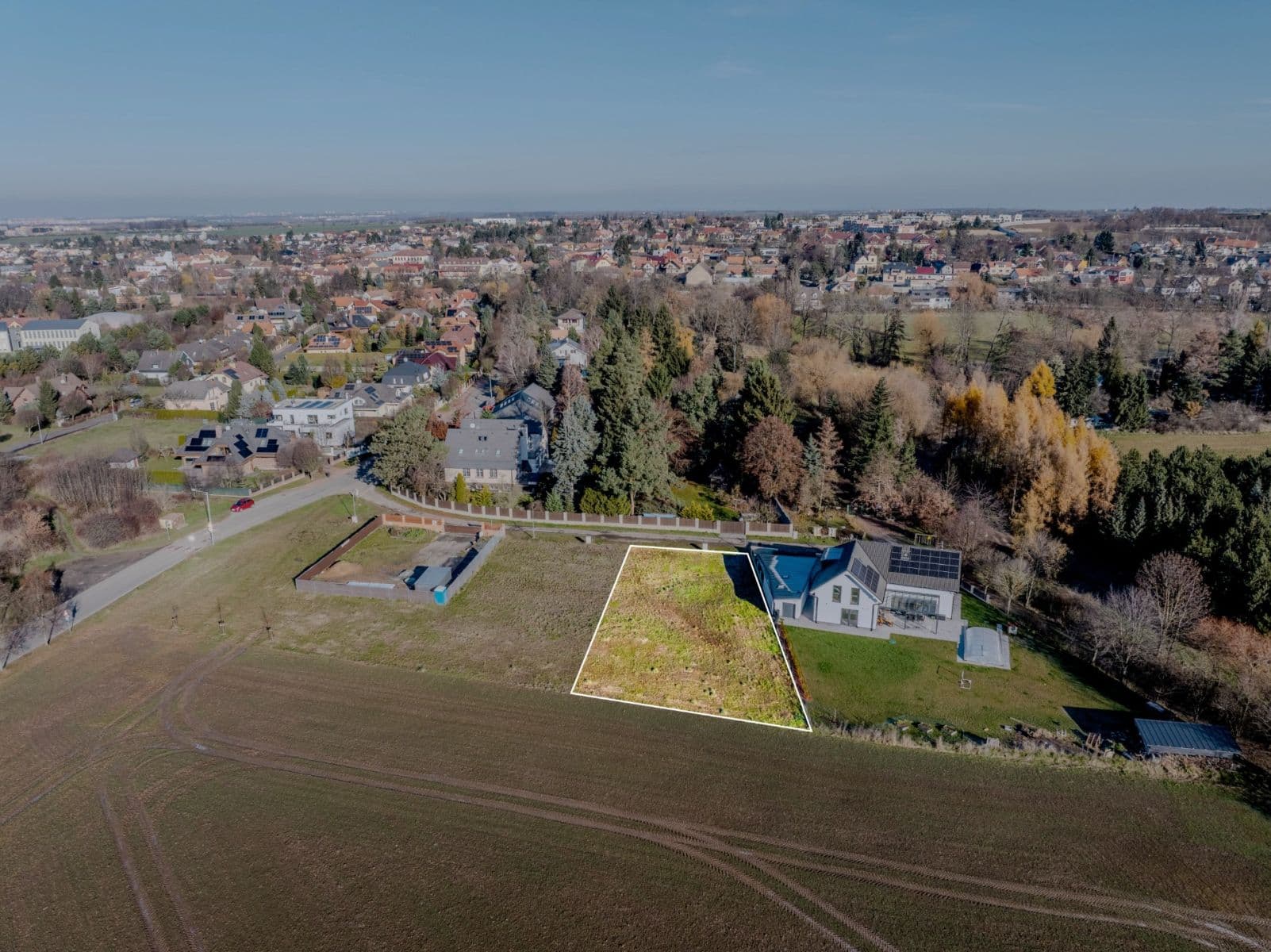 Predaj pozemku 933 m², Pod Náhonem, Praha, Praha Predaj pozemku 933 m², Pod Náhonem, Praha, Praha