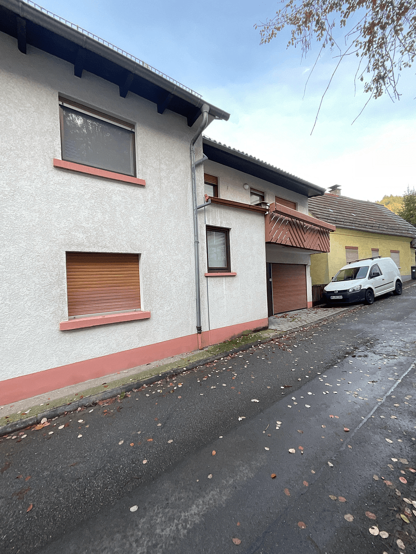 Predaj domu 170 m², pozemek 161 m², Schriesheim, Bádensko-Wurttembersko Predaj domu 170 m², pozemek 161 m², Schriesheim, Bádensko-Wurttembersko