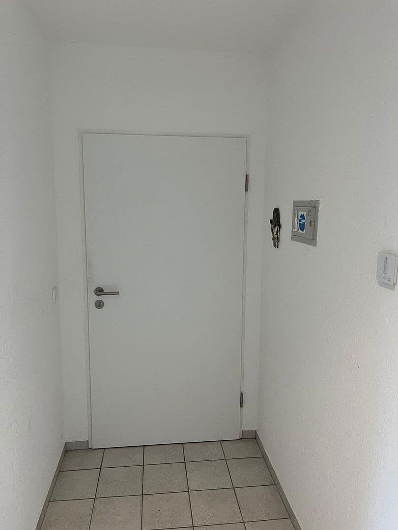 Prenájom bytu 4-izbový 92 m², Wurmlingen, Bádensko-Wurttembersko Prenájom bytu 4-izbový 92 m², Wurmlingen, Bádensko-Wurttembersko