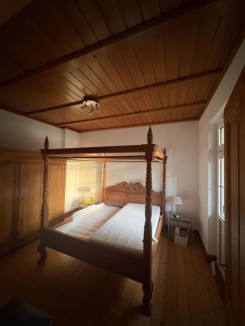 Predaj domu 660 m², pozemek 2.333 m², Erpel, Porýnie-Falcko Predaj domu 660 m², pozemek 2.333 m², Erpel, Porýnie-Falcko