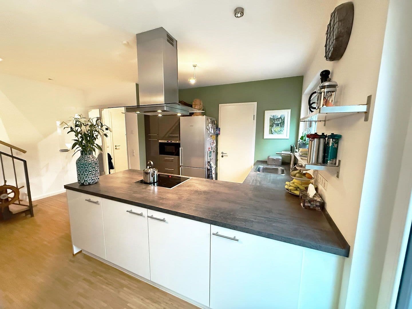 Predaj bytu 3-izbový 118 m², Stadtbahnstraße 138, Hamburg Poppenbüttel, Hamburg Predaj bytu 3-izbový 118 m², Stadtbahnstraße 138, Hamburg Poppenbüttel, Hamburg