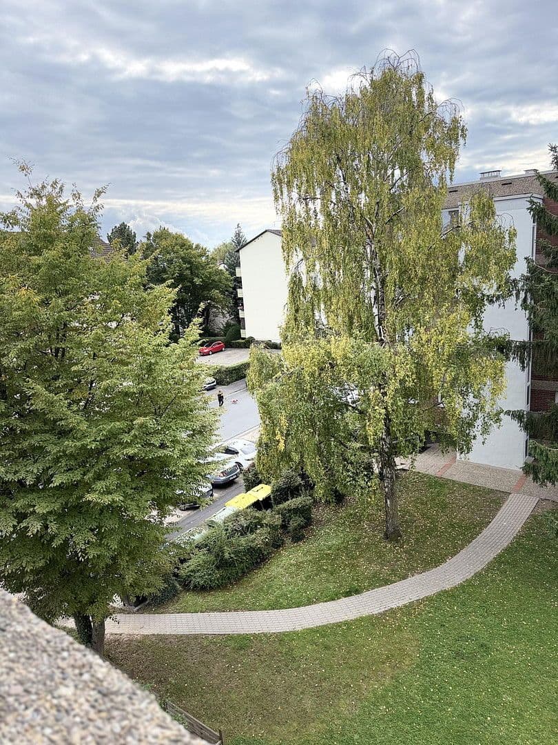 Predaj bytu 4-izbový 94 m², Frank-Wedekind-Straße 00, Wiesbaden, Hesensko Predaj bytu 4-izbový 94 m², Frank-Wedekind-Straße 00, Wiesbaden, Hesensko