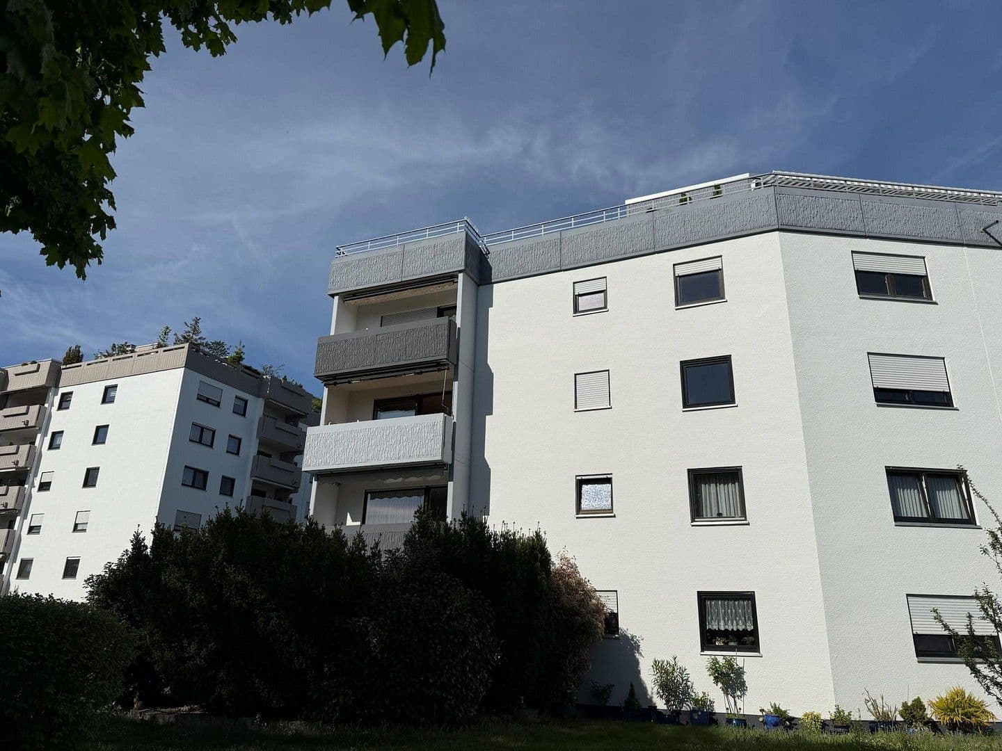 Prenájom bytu 3-izbový 98 m², Rubensstraße 25, Karlsruhe, Bádensko-Wurttembersko Prenájom bytu 3-izbový 98 m², Rubensstraße 25, Karlsruhe, Bádensko-Wurttembersko