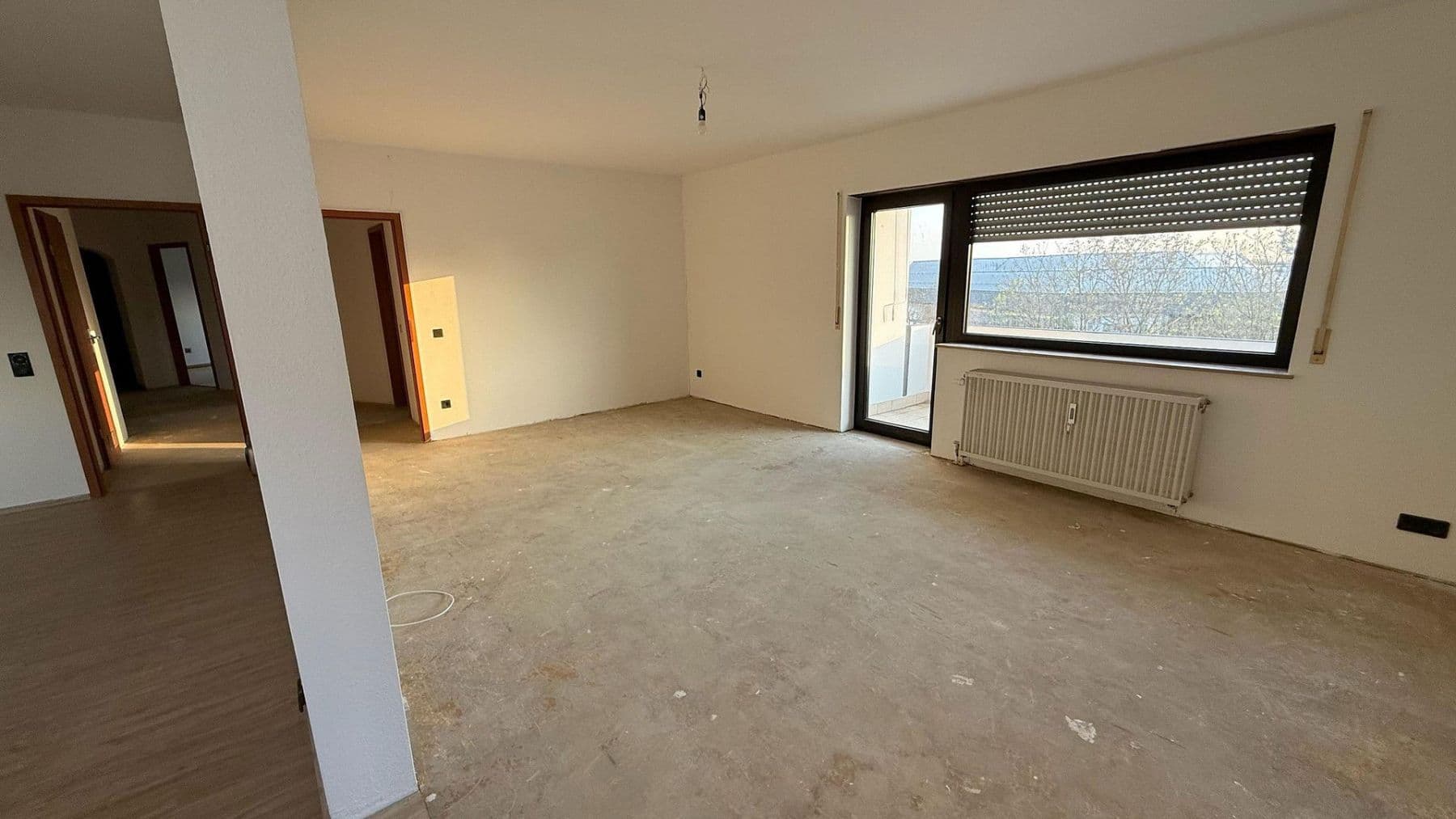 Prenájom bytu 3-izbový 98 m², Rubensstraße 25, Karlsruhe, Bádensko-Wurttembersko Prenájom bytu 3-izbový 98 m², Rubensstraße 25, Karlsruhe, Bádensko-Wurttembersko