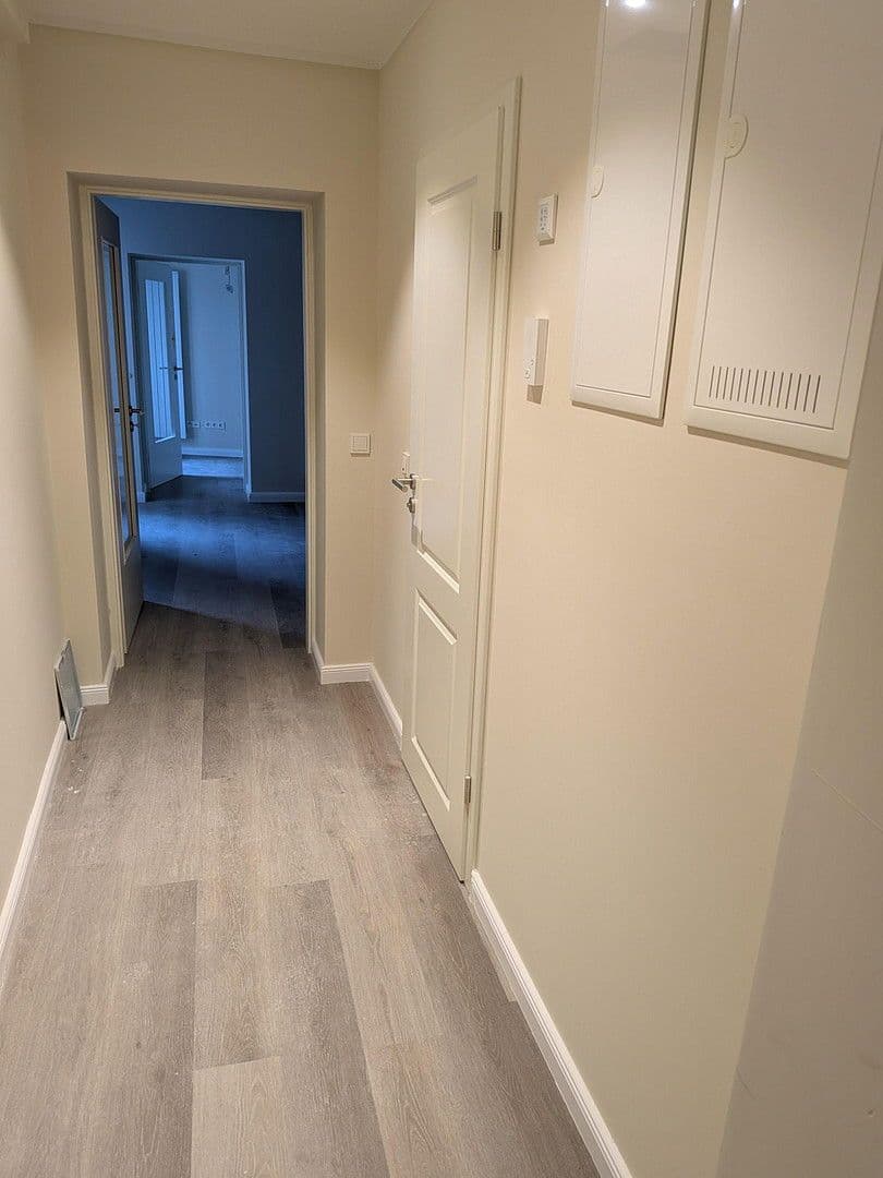 Prenájom bytu 3-izbový 67 m², Schmidtstraße 8, Rüdesheim am Rhein, Hesensko Prenájom bytu 3-izbový 67 m², Schmidtstraße 8, Rüdesheim am Rhein, Hesensko