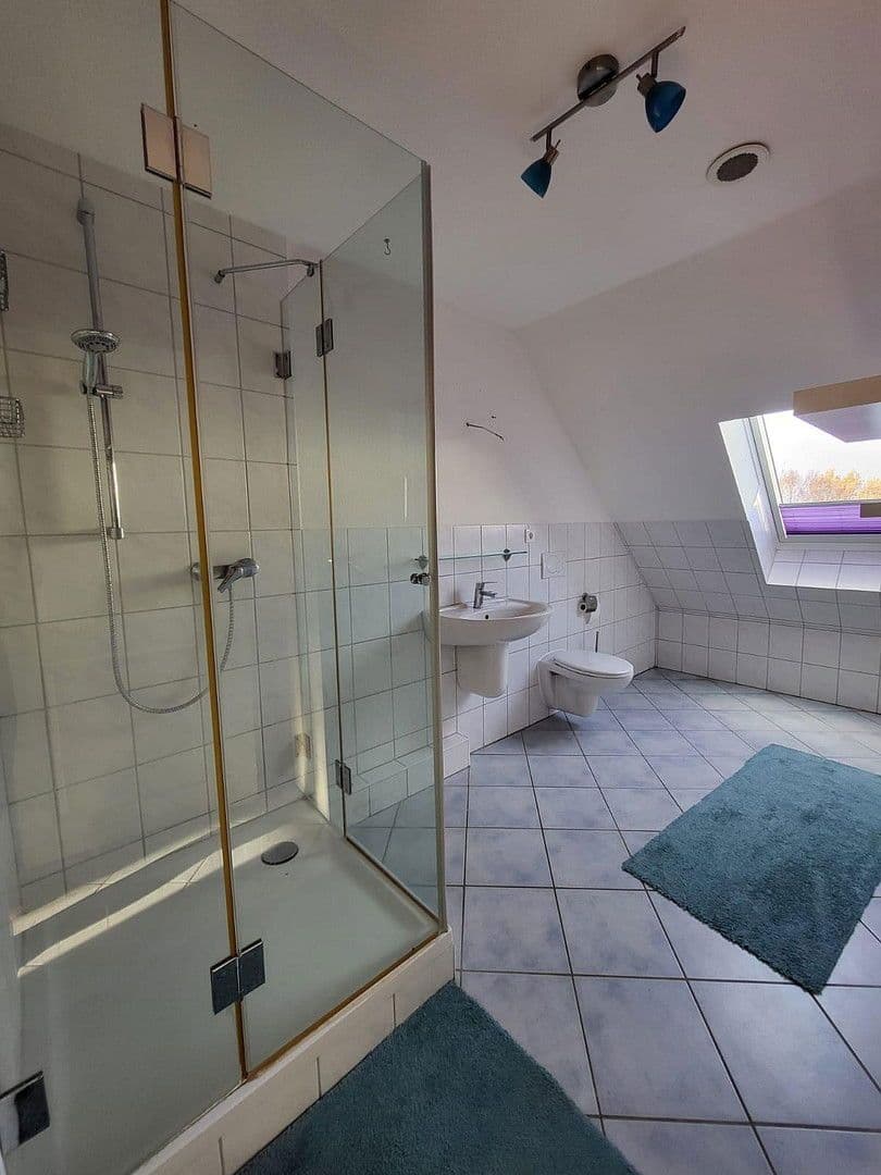 Prenájom domu 169 m², pozemek 204 m², Schwedeneck, Šlezvicko-Holštajnsko Prenájom domu 169 m², pozemek 204 m², Schwedeneck, Šlezvicko-Holštajnsko