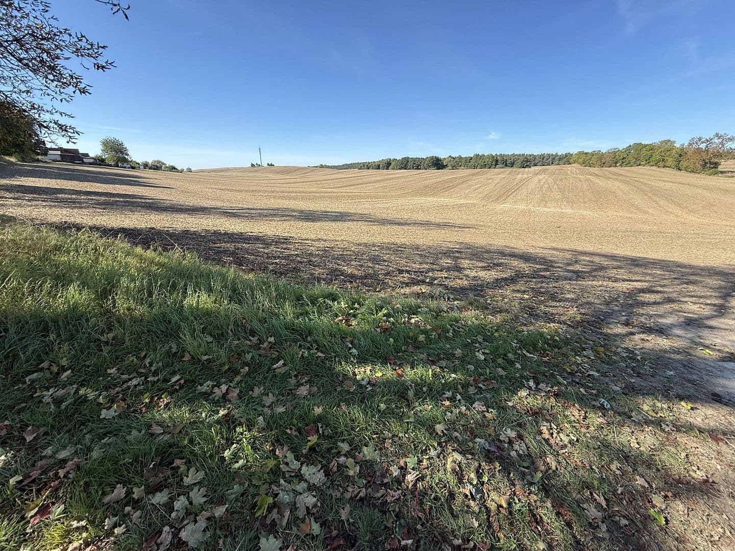 Predaj domu 105 m², pozemek 1.531 m², Malchin, Meklenbursko-Predpomoransko Predaj domu 105 m², pozemek 1.531 m², Malchin, Meklenbursko-Predpomoransko