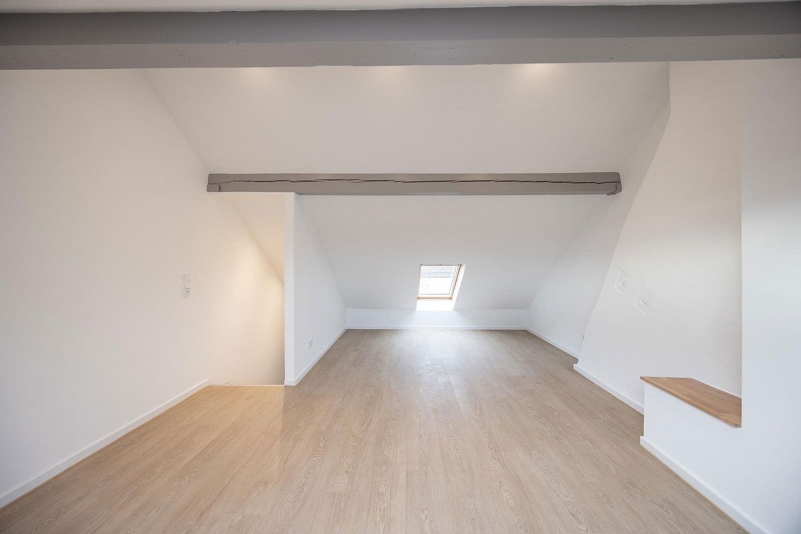 Predaj domu 95 m², pozemek 185 m², Hohe Wiese 71, Braunschweig, Dolné Sasko Predaj domu 95 m², pozemek 185 m², Hohe Wiese 71, Braunschweig, Dolné Sasko