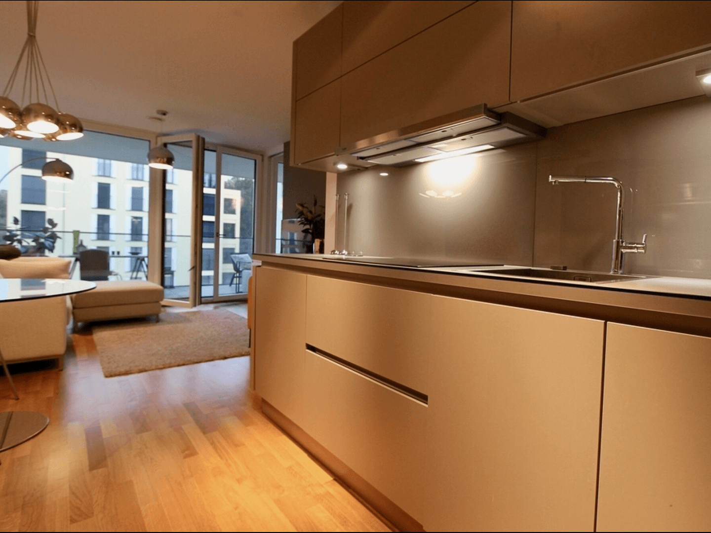 Predaj bytu 2-izbový 57 m², Richard-Strauß-Allee 25, Frankfurt, Hesensko Predaj bytu 2-izbový 57 m², Richard-Strauß-Allee 25, Frankfurt, Hesensko