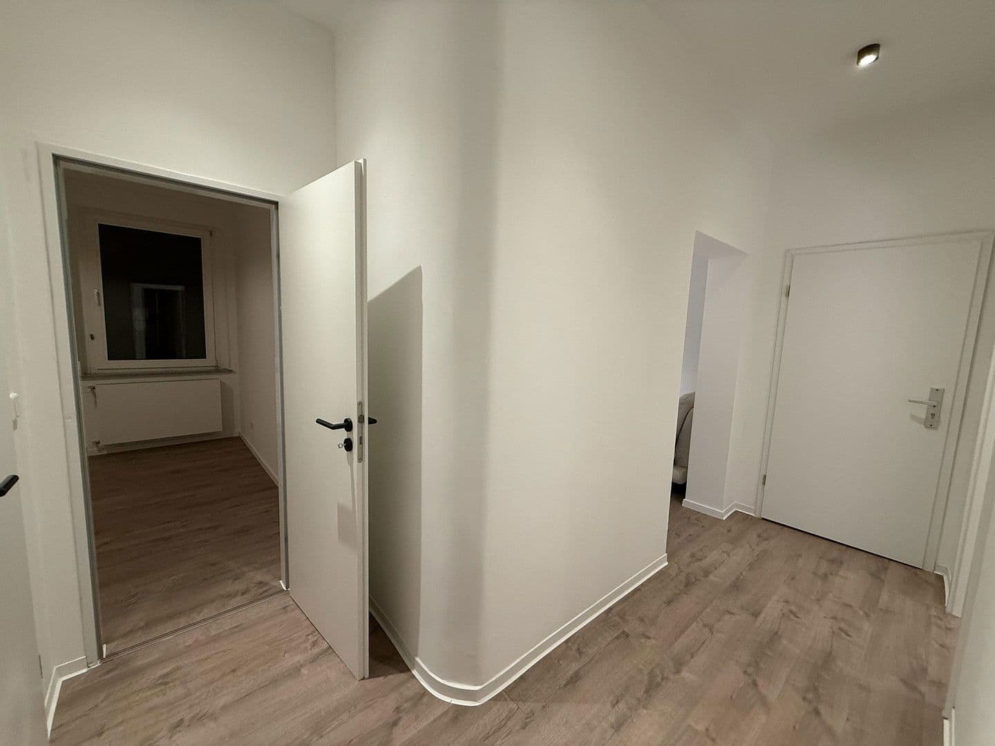 Prenájom bytu 3-izbový 75 m², Cecilienstraße 32, Troisdorf, Severné Porýnie - Westfálsko Prenájom bytu 3-izbový 75 m², Cecilienstraße 32, Troisdorf, Severné Porýnie - Westfálsko