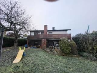 Predaj domu 147 m², pozemek 1.088 m², Fuldabrück, Hesensko Predaj domu 147 m², pozemek 1.088 m², Fuldabrück, Hesensko