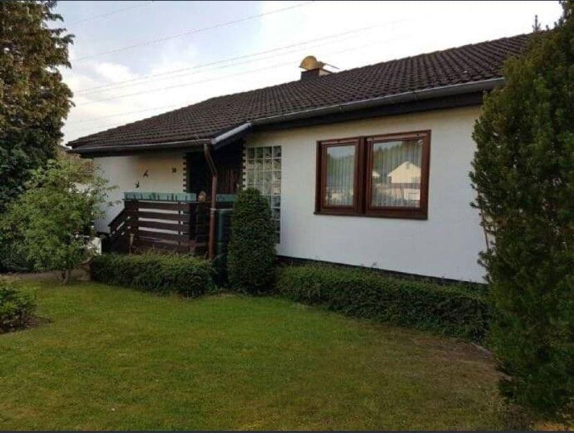 Predaj domu 147 m², pozemek 1.088 m², Fuldabrück, Hesensko Predaj domu 147 m², pozemek 1.088 m², Fuldabrück, Hesensko