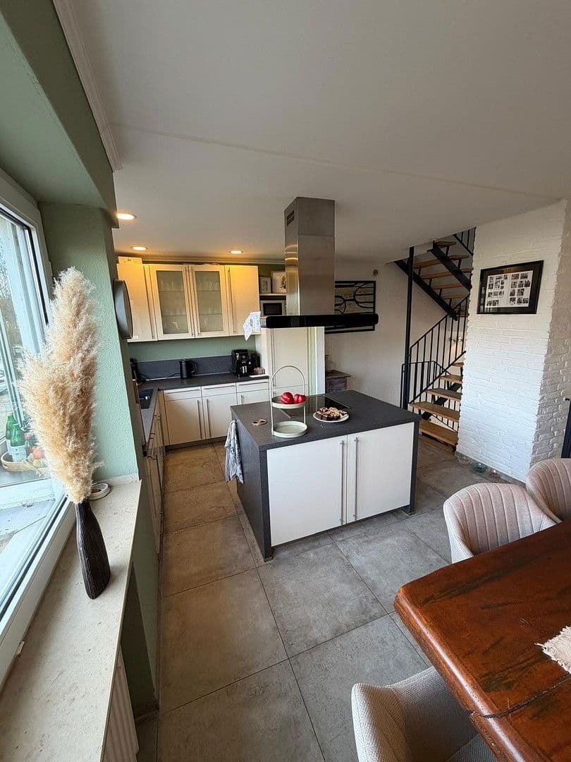 Predaj domu 130 m², pozemek 227 m², Mönchengladbach, Severné Porýnie - Westfálsko Predaj domu 130 m², pozemek 227 m², Mönchengladbach, Severné Porýnie - Westfálsko