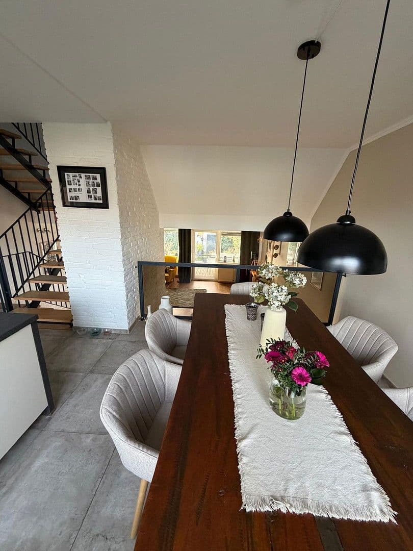 Predaj domu 130 m², pozemek 227 m², Mönchengladbach, Severné Porýnie - Westfálsko Predaj domu 130 m², pozemek 227 m², Mönchengladbach, Severné Porýnie - Westfálsko