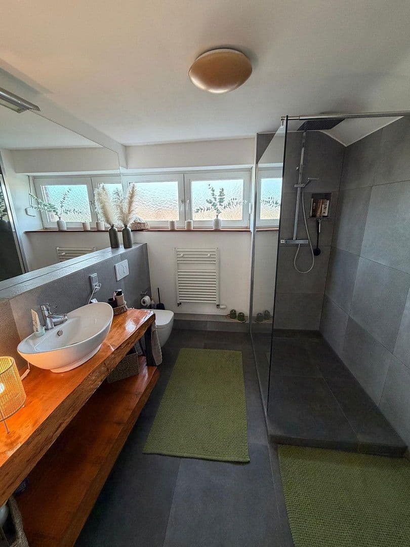 Predaj domu 130 m², pozemek 227 m², Mönchengladbach, Severné Porýnie - Westfálsko Predaj domu 130 m², pozemek 227 m², Mönchengladbach, Severné Porýnie - Westfálsko