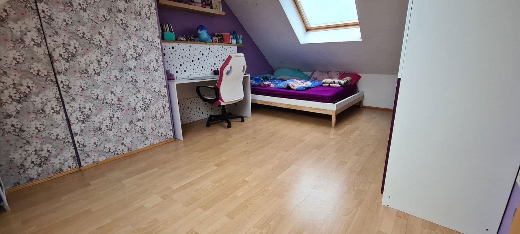 Predaj domu 135 m², pozemek 200 m², Bietigheim, Bádensko-Wurttembersko Predaj domu 135 m², pozemek 200 m², Bietigheim, Bádensko-Wurttembersko