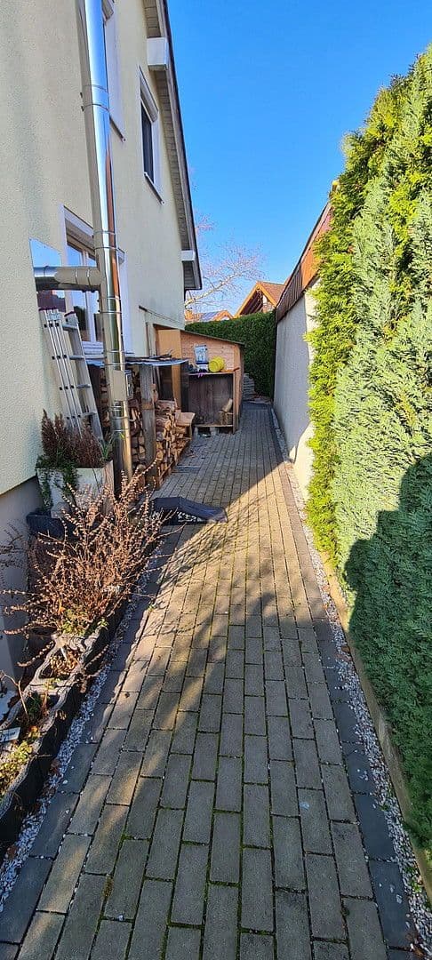 Predaj domu 135 m², pozemek 200 m², Bietigheim, Bádensko-Wurttembersko Predaj domu 135 m², pozemek 200 m², Bietigheim, Bádensko-Wurttembersko