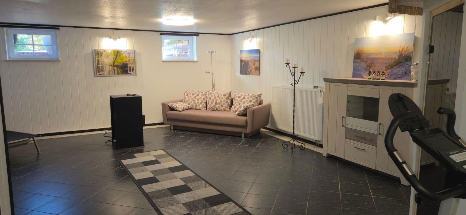 Predaj domu 250 m², pozemek 1.000 m², 6 Auf der Steine, Eschershausen, Dolné Sasko Predaj domu 250 m², pozemek 1.000 m², 6 Auf der Steine, Eschershausen, Dolné Sasko