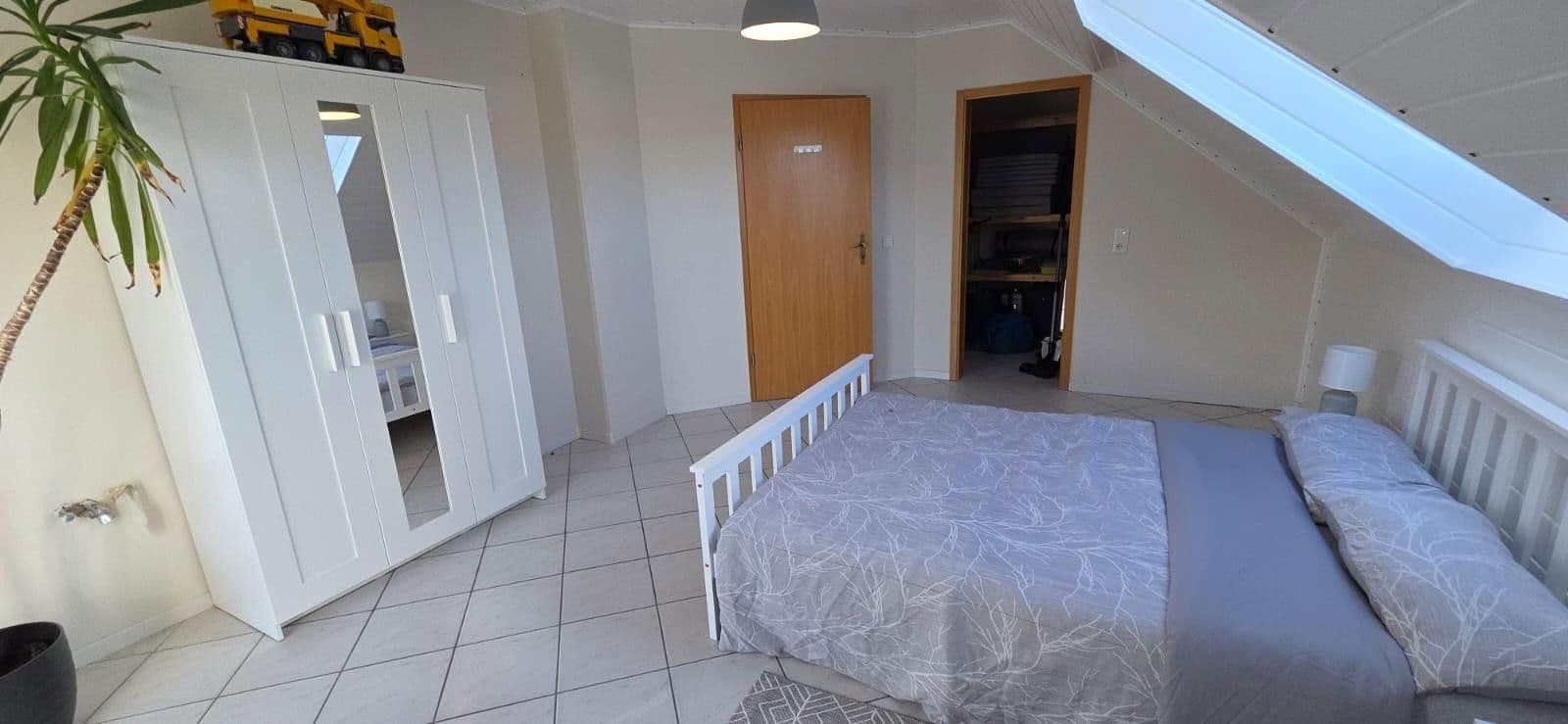 Predaj domu 250 m², pozemek 1.000 m², 6 Auf der Steine, Eschershausen, Dolné Sasko Predaj domu 250 m², pozemek 1.000 m², 6 Auf der Steine, Eschershausen, Dolné Sasko