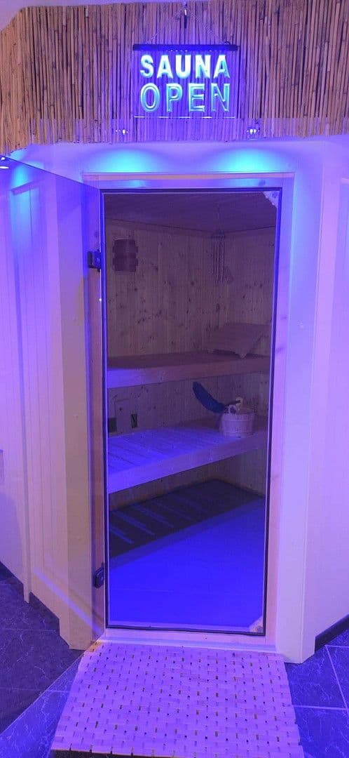 Predaj domu 250 m², pozemek 1.000 m², 6 Auf der Steine, Eschershausen, Dolné Sasko Predaj domu 250 m², pozemek 1.000 m², 6 Auf der Steine, Eschershausen, Dolné Sasko