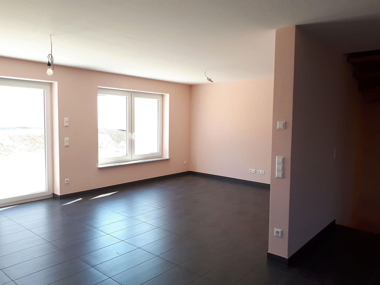 Prenájom domu 155 m², pozemek 332 m², Eutingen im Gäu, Bádensko-Wurttembersko Prenájom domu 155 m², pozemek 332 m², Eutingen im Gäu, Bádensko-Wurttembersko