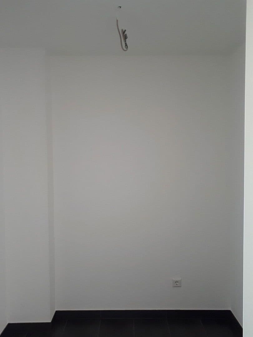 Prenájom domu 155 m², pozemek 332 m², Eutingen im Gäu, Bádensko-Wurttembersko Prenájom domu 155 m², pozemek 332 m², Eutingen im Gäu, Bádensko-Wurttembersko