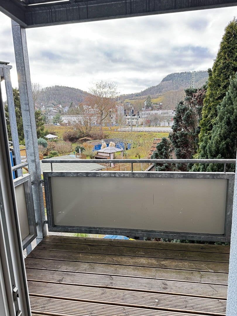 Prenájom bytu 2-izbový 58 m², Prüssingstraße 17, Jena, Durínsko Prenájom bytu 2-izbový 58 m², Prüssingstraße 17, Jena, Durínsko