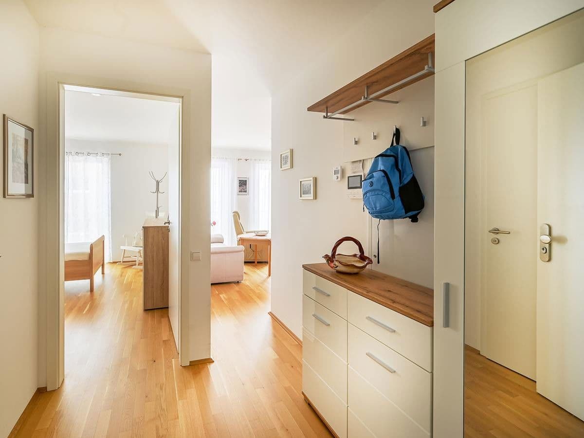 Prenájom bytu 2-izbový 46 m², Wöschbacherstr.37, Pfinztal, Bádensko-Wurttembersko Prenájom bytu 2-izbový 46 m², Wöschbacherstr.37, Pfinztal, Bádensko-Wurttembersko