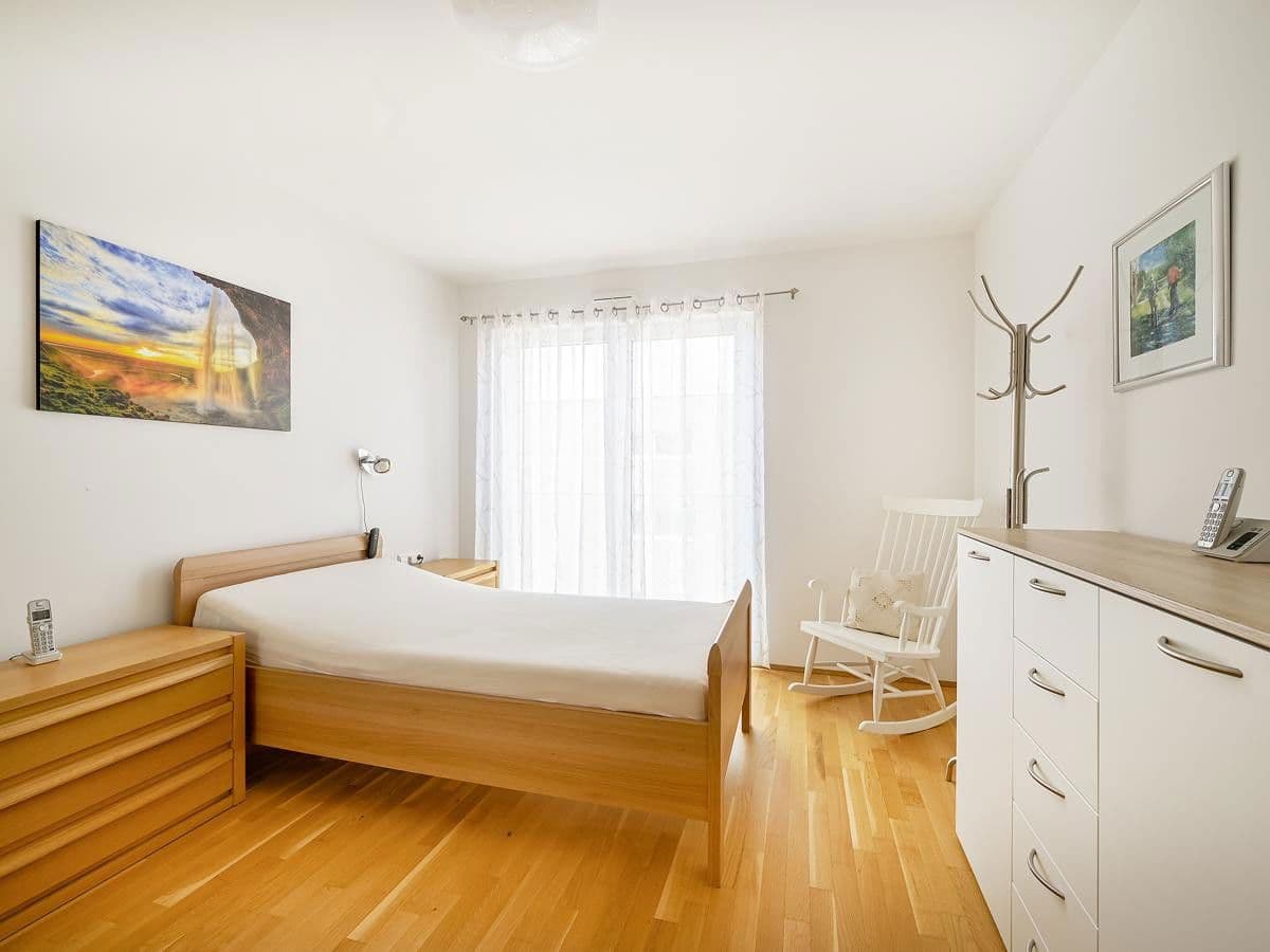 Prenájom bytu 2-izbový 46 m², Wöschbacherstr.37, Pfinztal, Bádensko-Wurttembersko Prenájom bytu 2-izbový 46 m², Wöschbacherstr.37, Pfinztal, Bádensko-Wurttembersko