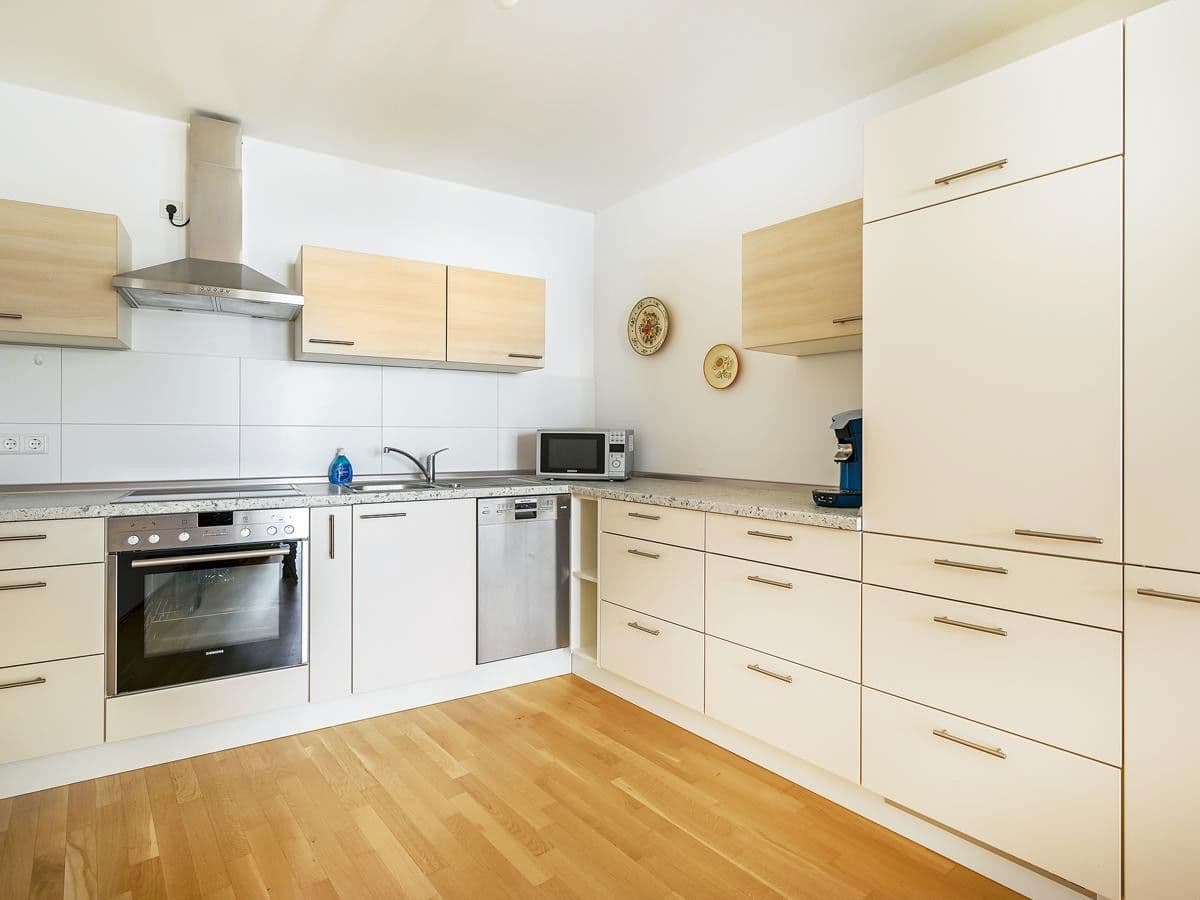 Prenájom bytu 2-izbový 46 m², Wöschbacherstr.37, Pfinztal, Bádensko-Wurttembersko Prenájom bytu 2-izbový 46 m², Wöschbacherstr.37, Pfinztal, Bádensko-Wurttembersko