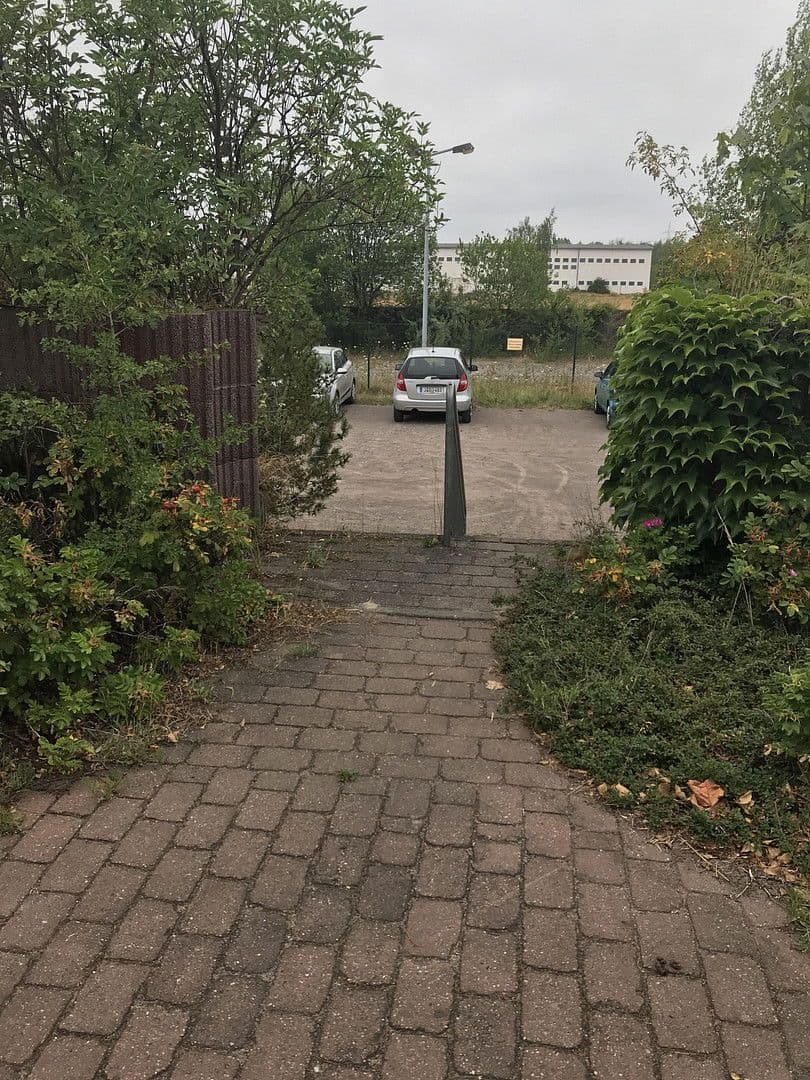 Predaj domu 130 m², pozemek 102 m², Ringweg 41, Gräfenhainichen, Sasko-Anhaltsko Predaj domu 130 m², pozemek 102 m², Ringweg 41, Gräfenhainichen, Sasko-Anhaltsko