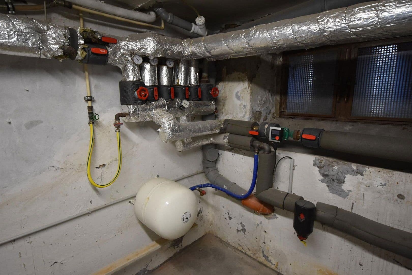 Predaj domu 352 m², pozemek 987 m², Melle, Dolné Sasko Predaj domu 352 m², pozemek 987 m², Melle, Dolné Sasko