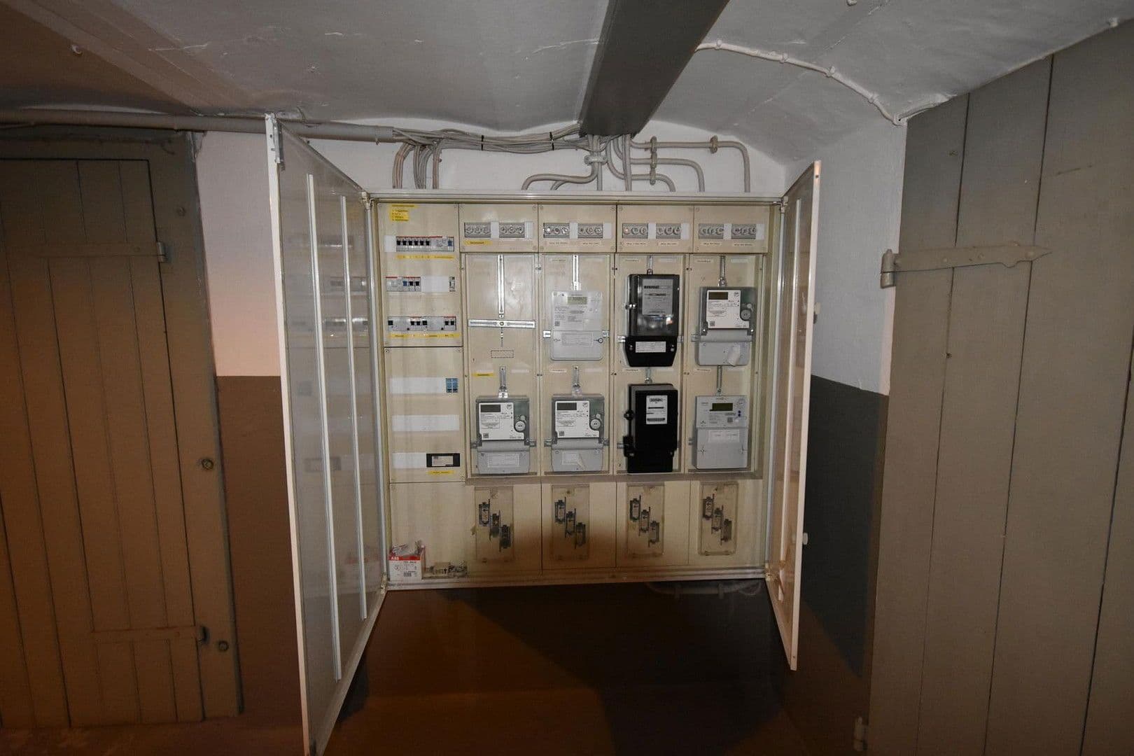 Predaj domu 352 m², pozemek 987 m², Melle, Dolné Sasko Predaj domu 352 m², pozemek 987 m², Melle, Dolné Sasko