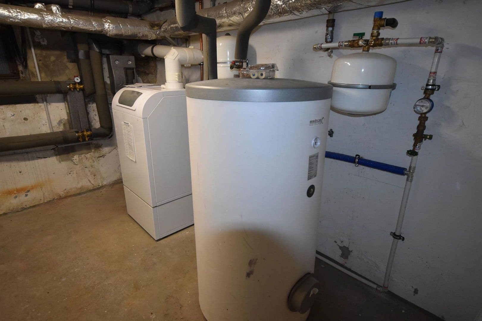 Predaj domu 352 m², pozemek 987 m², Melle, Dolné Sasko Predaj domu 352 m², pozemek 987 m², Melle, Dolné Sasko