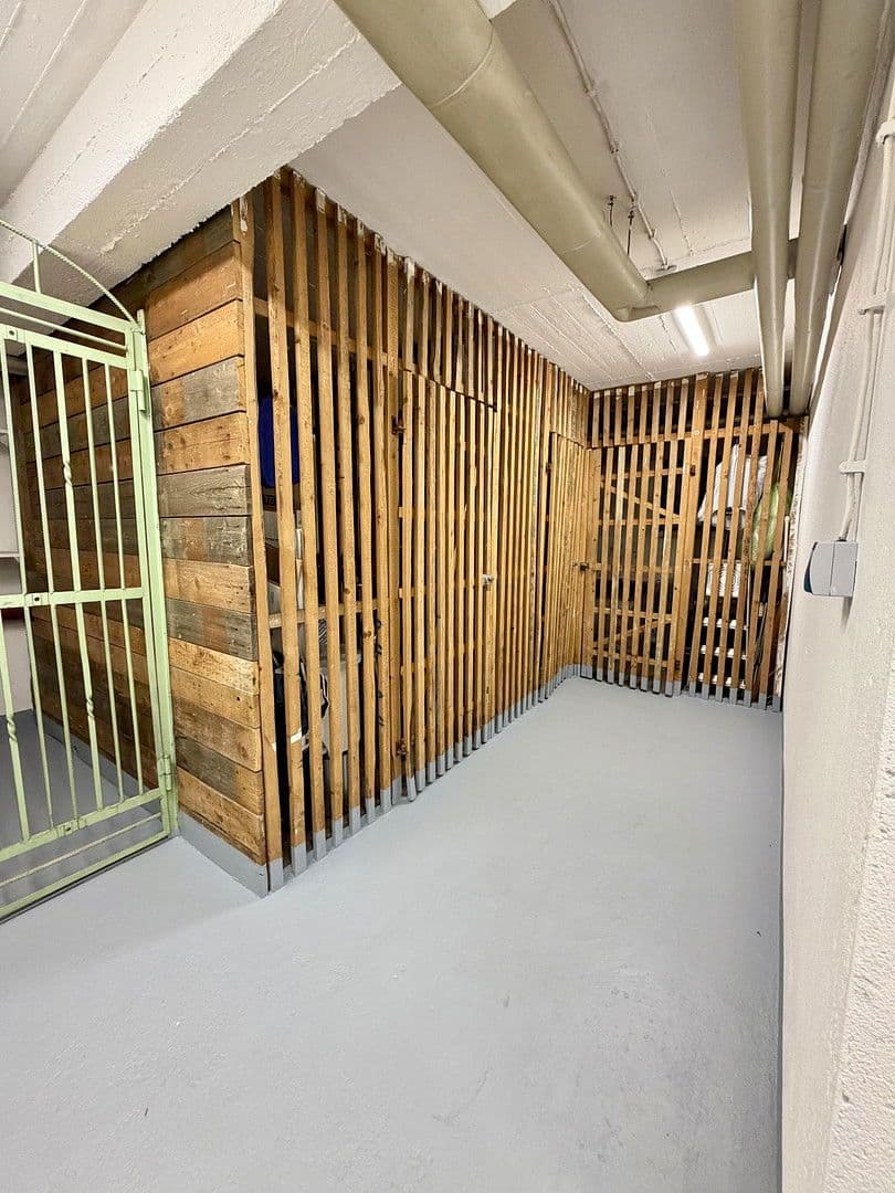 Predaj domu 443 m², pozemek 263 m², Frankfurt, Hesensko Predaj domu 443 m², pozemek 263 m², Frankfurt, Hesensko