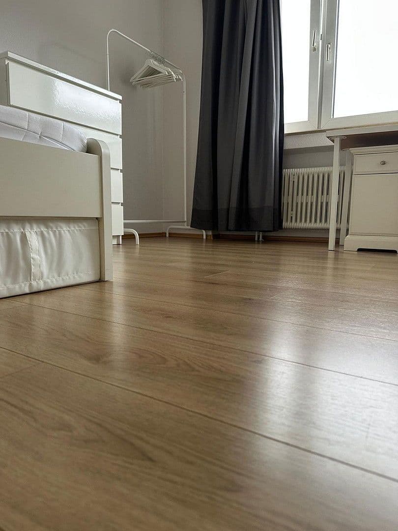 Prenájom bytu 14 m², Bornheimerstr. 80, Bonn, Severné Porýnie - Westfálsko Prenájom bytu 14 m², Bornheimerstr. 80, Bonn, Severné Porýnie - Westfálsko