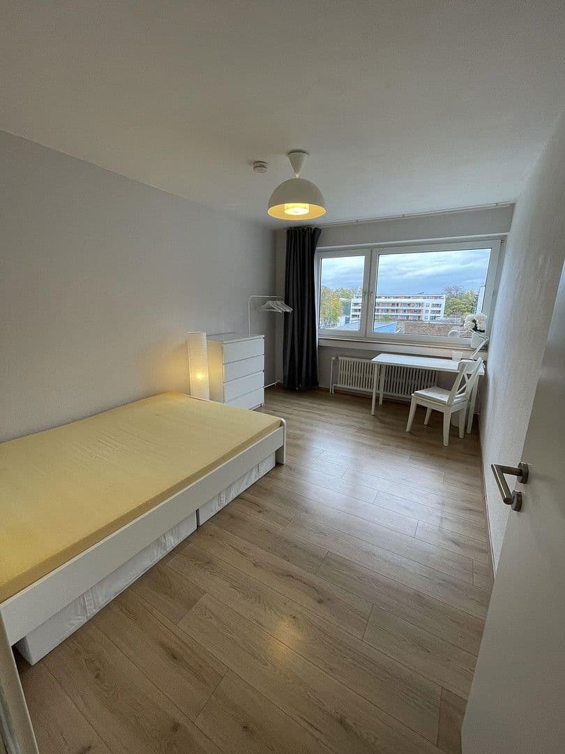 Prenájom bytu 14 m², Bornheimerstr. 80, Bonn, Severné Porýnie - Westfálsko Prenájom bytu 14 m², Bornheimerstr. 80, Bonn, Severné Porýnie - Westfálsko