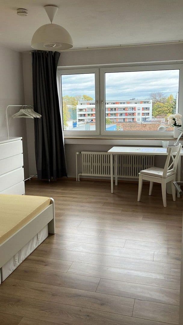 Prenájom bytu 14 m², Bornheimerstr. 80, Bonn, Severné Porýnie - Westfálsko Prenájom bytu 14 m², Bornheimerstr. 80, Bonn, Severné Porýnie - Westfálsko