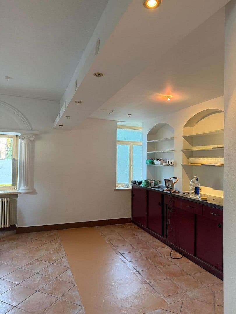 Prenájom nebytového priestoru 137 m², Dobler Str.14, Bad Herrenalb, Bádensko-Wurttembersko Prenájom nebytového priestoru 137 m², Dobler Str.14, Bad Herrenalb, Bádensko-Wurttembersko