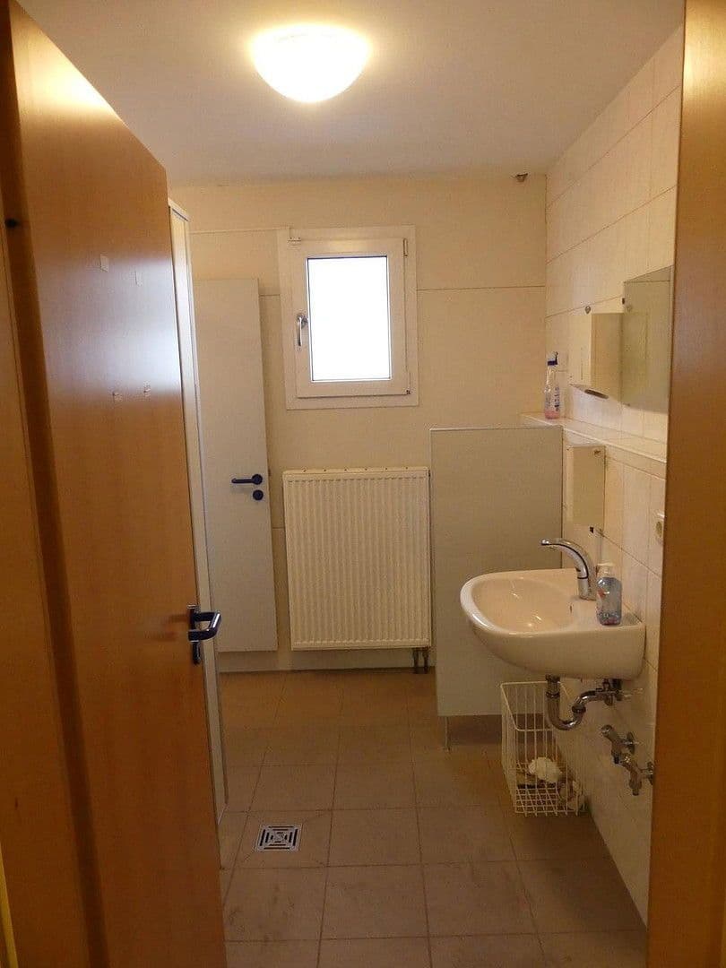 Predaj nebytového priestoru 14.154 m², Am Heidweg 7, Pressath, Bavorsko Predaj nebytového priestoru 14.154 m², Am Heidweg 7, Pressath, Bavorsko